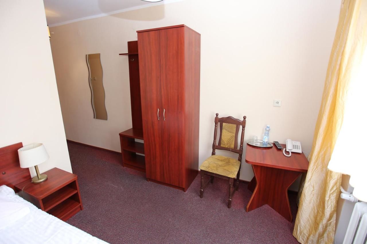 Отель Hotel Kakadu Конин-48